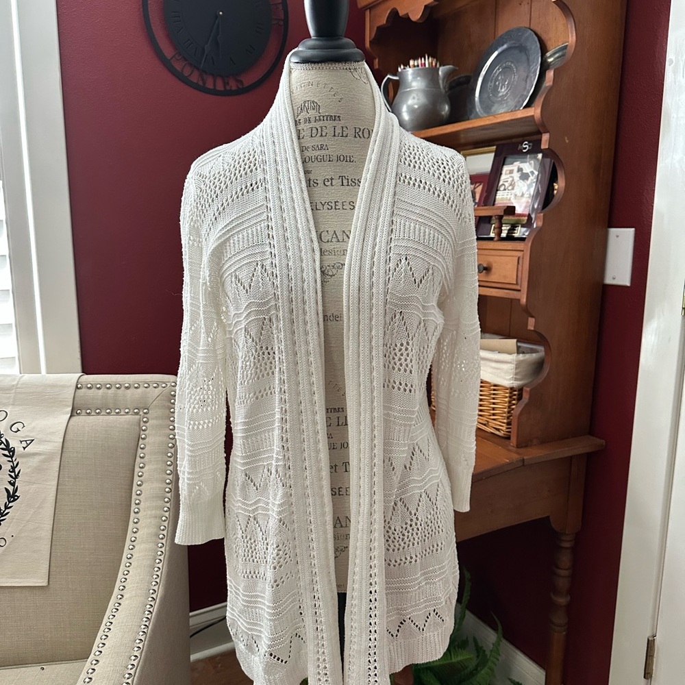 89th & Madison White Open-Front Cardigan Sweater